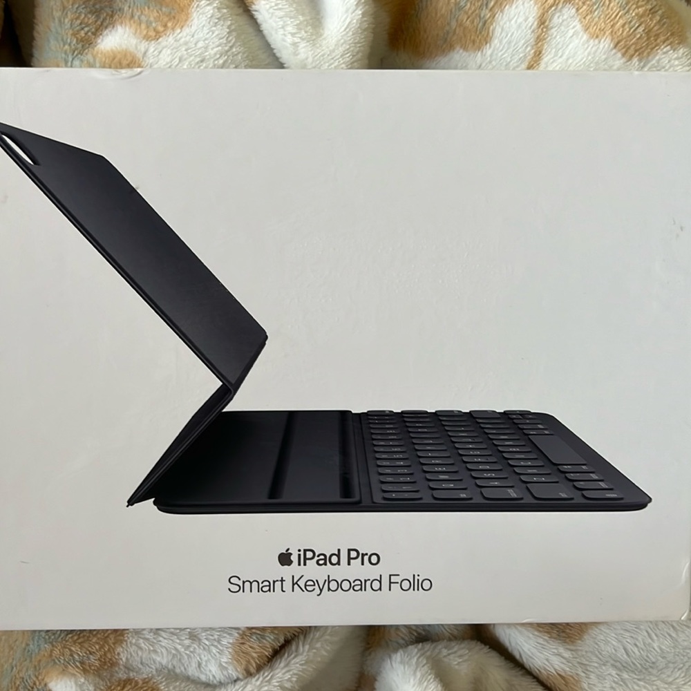 iPad Pro Smart Keyboard Folio - First Generation, black, 11” inch EUC, with box